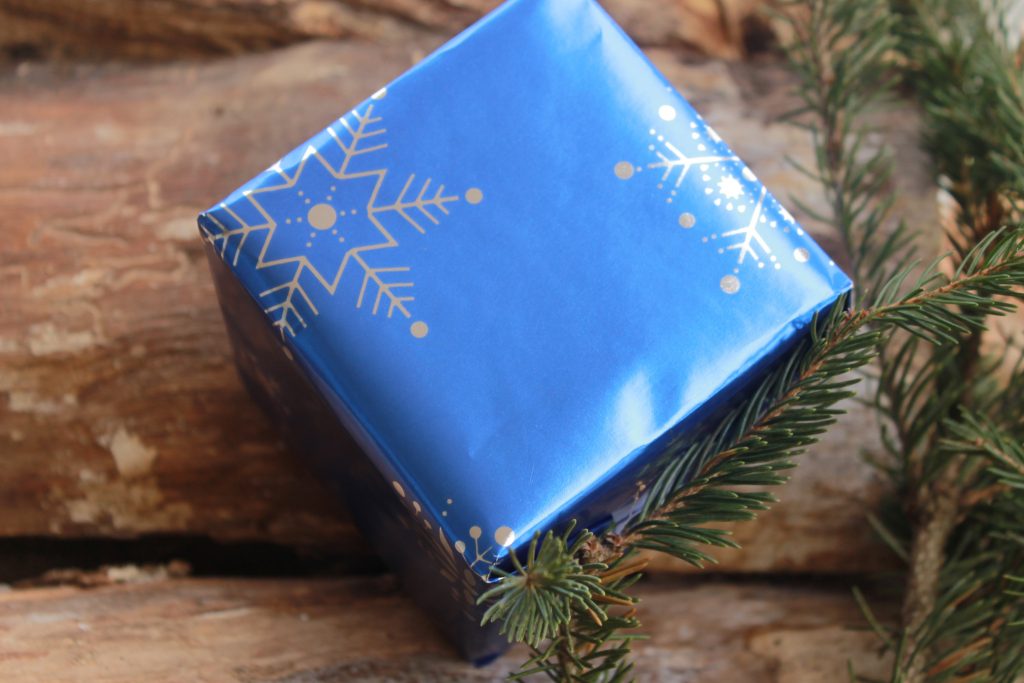 10 Gift Exchange Themes That Will Make Giving More Fun